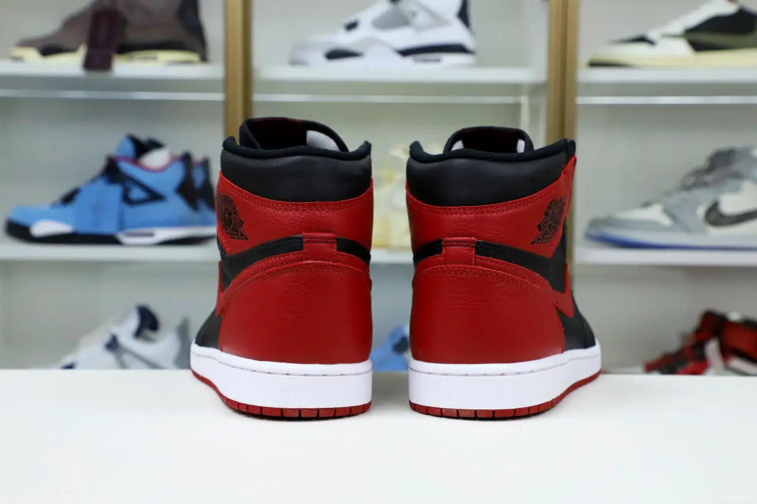 RETRO JORDAN AIR 'BRED' Kimikick OG 1 HIGH 0403